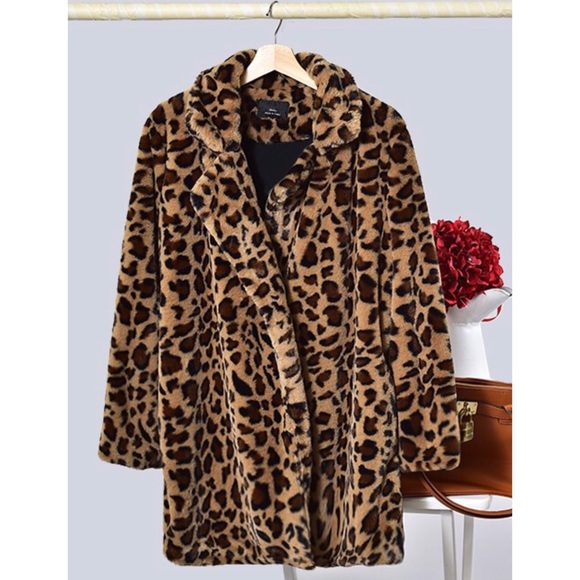 LAST ONE—SIZE SMALL Leopard Faux Fur - Picture 5 of 8